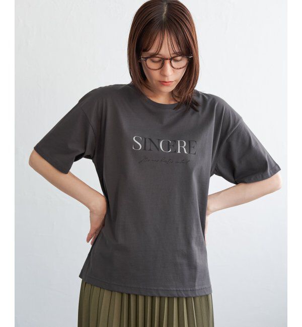 ikka「ロゴフォトプリントＴ」|Tシャツ・カットソー|チャコール