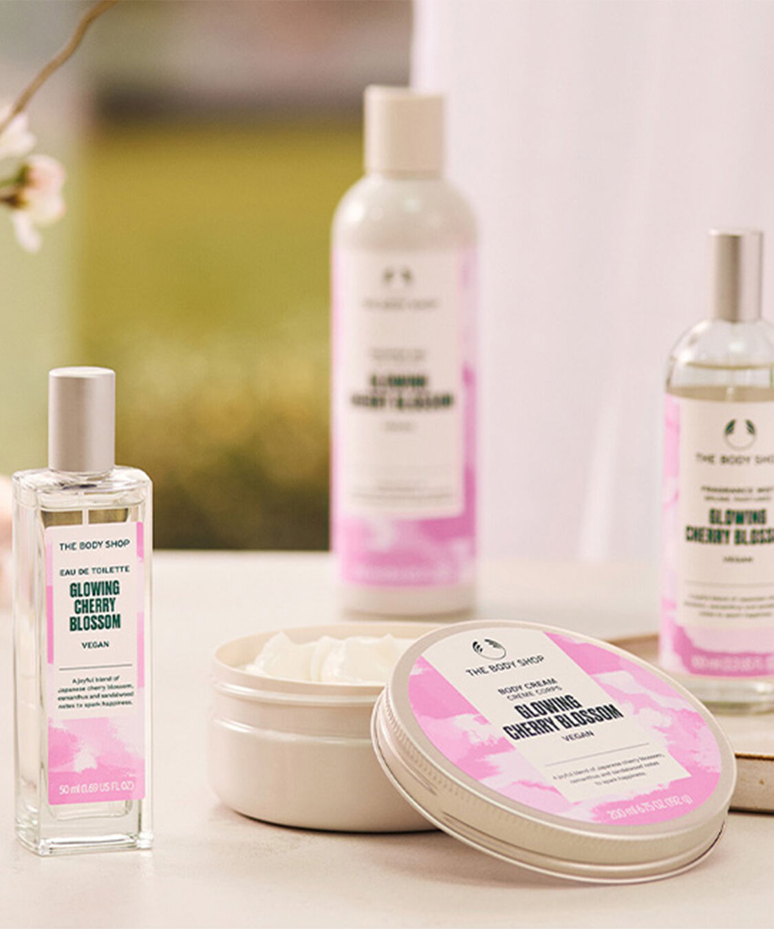 THE BODY SHOP「【数量限定】グロウイング チェリーブロッサム ボディクリーム 200mL」|美容液・オイル・クリーム|