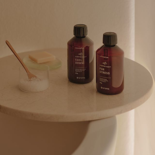 アットアロマ「スリーピングサポートアロマバスソルト 300g フォーストレス」|アロマ・ルームフレグランス|フォーストレス