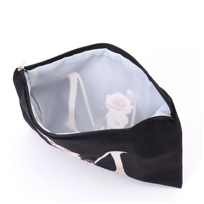 BACKYARD FAMILY「イニシャル ポーチ 通販 コスメポーチ メイクポーチ 化粧 マルチポーチ 小物入れ 大人かわいい」|ポーチ|