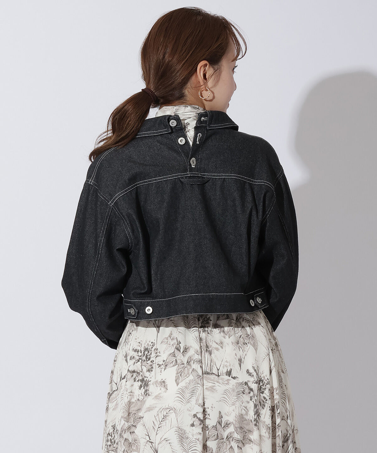 アンドクチュール「クロップドデニムジャケット」|デニムジャケット|