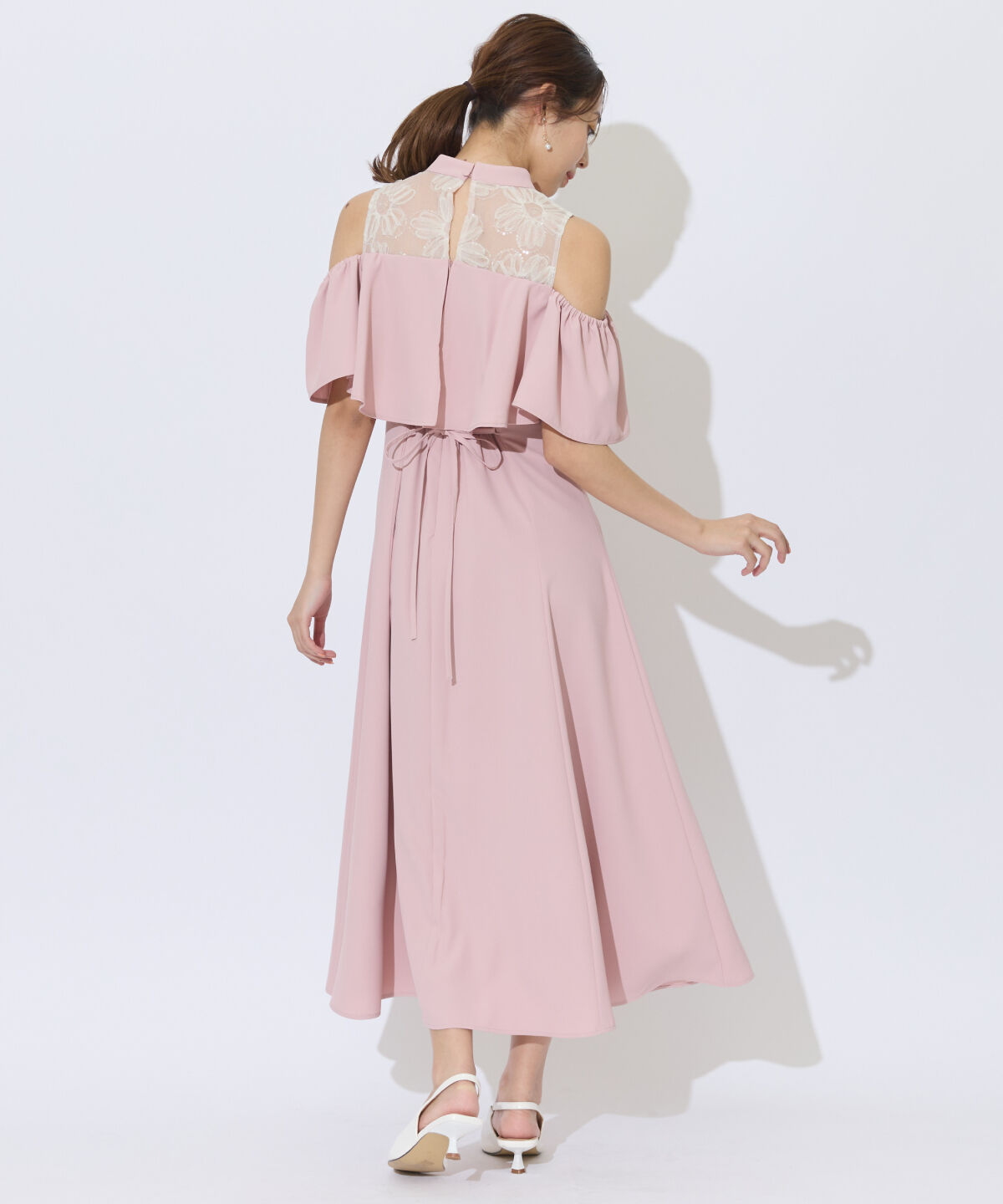 アンドクチュール「2WAYフラワーレースケープドレス」|ドレス|