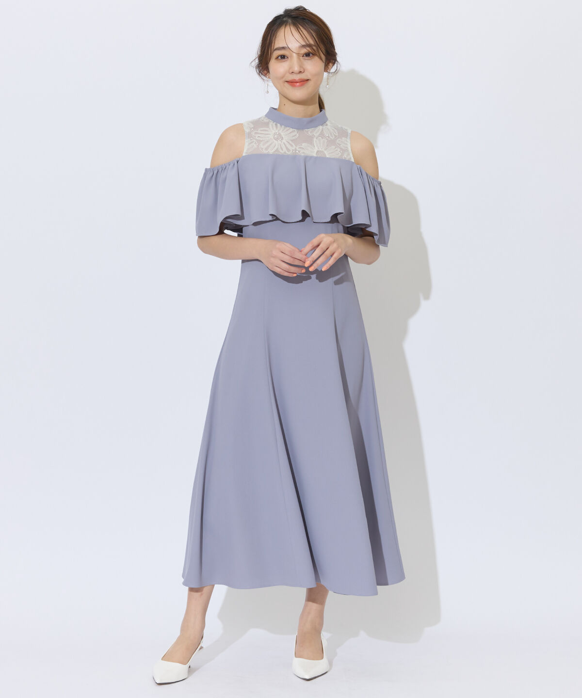 アンドクチュール「2WAYフラワーレースケープドレス」|ドレス|