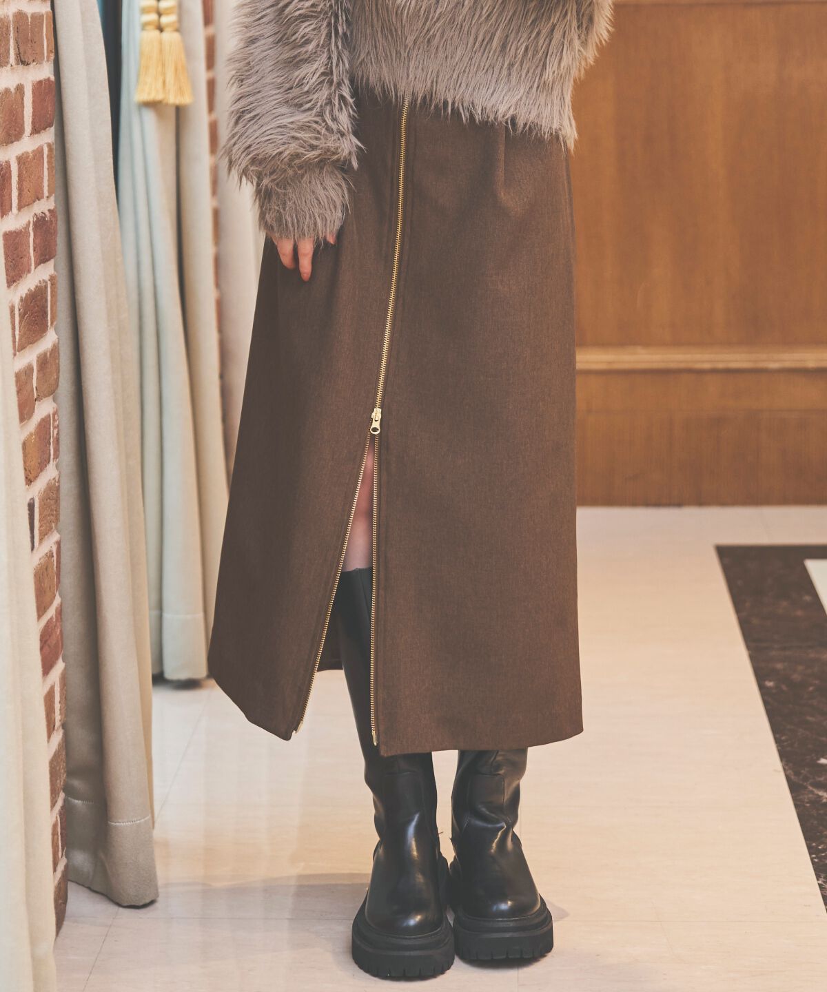 アンドクチュール「センターZIPスカート」|タイト|