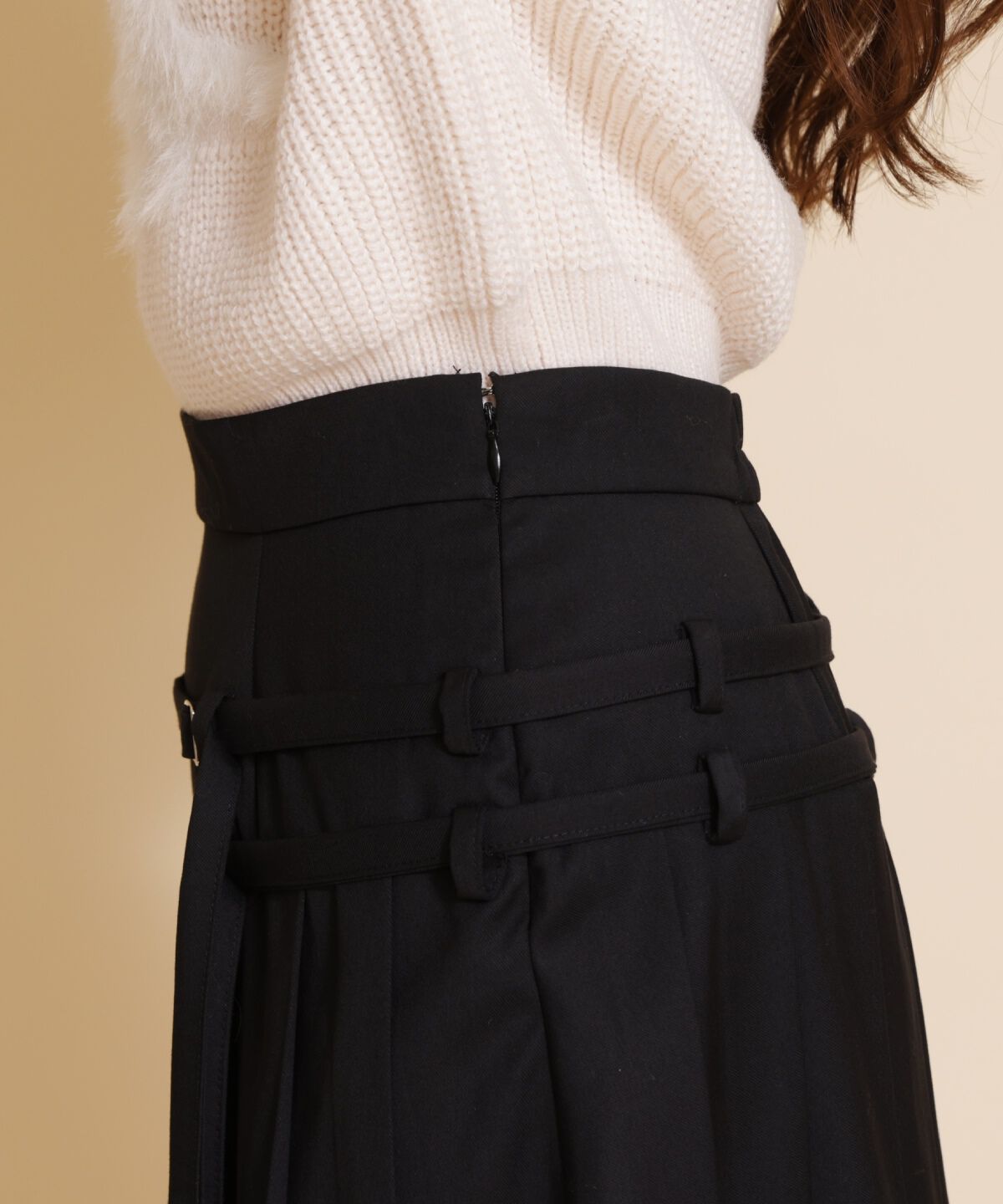 REDYAZEL「ダブルベルトプリーツミニスカート」|フレア|