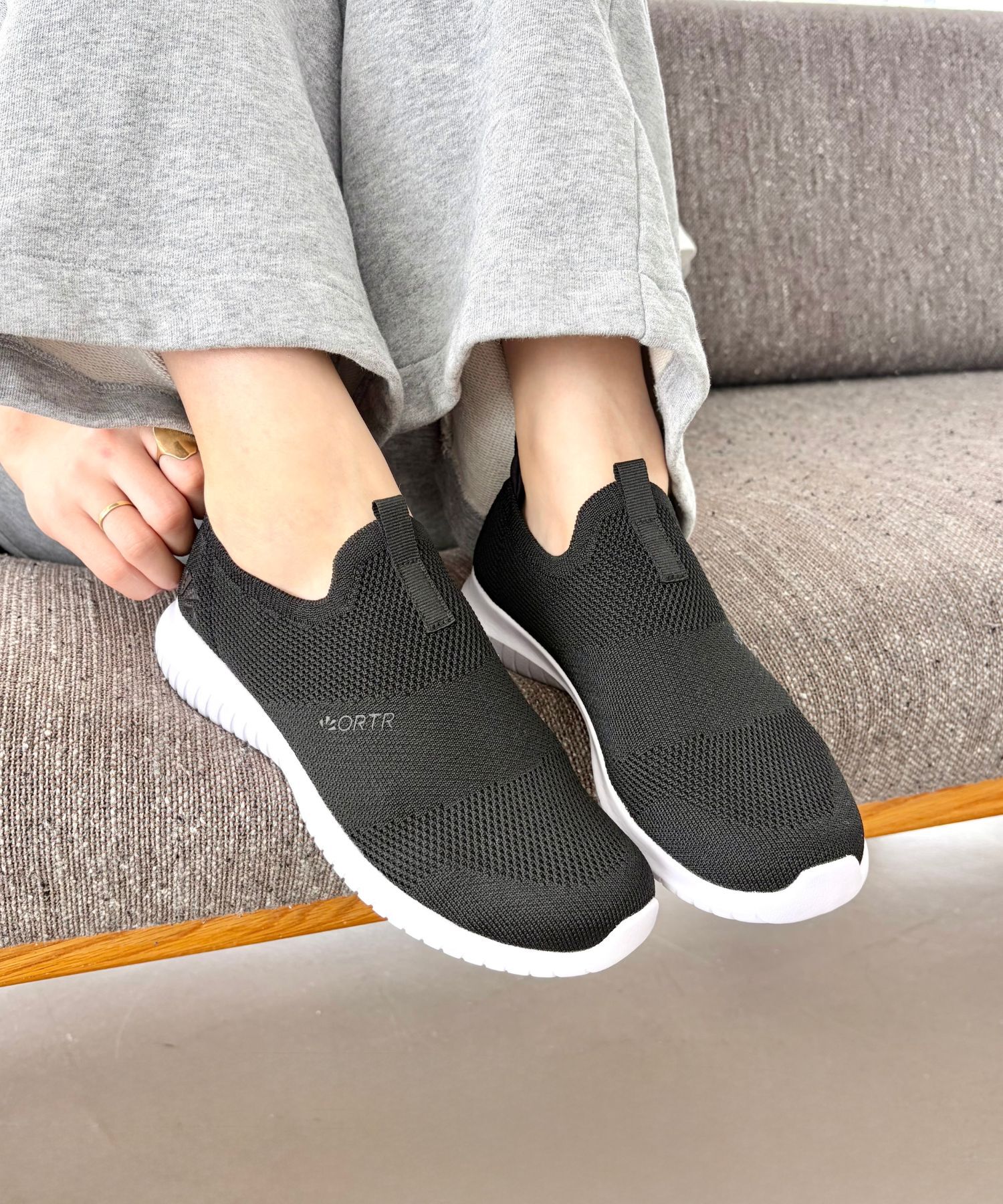 ORiental TRaffic「【累計19万足突破 】 ニット スニーカー /3709 柔らかい 伸縮性 軽量」|スニーカー|BLACK