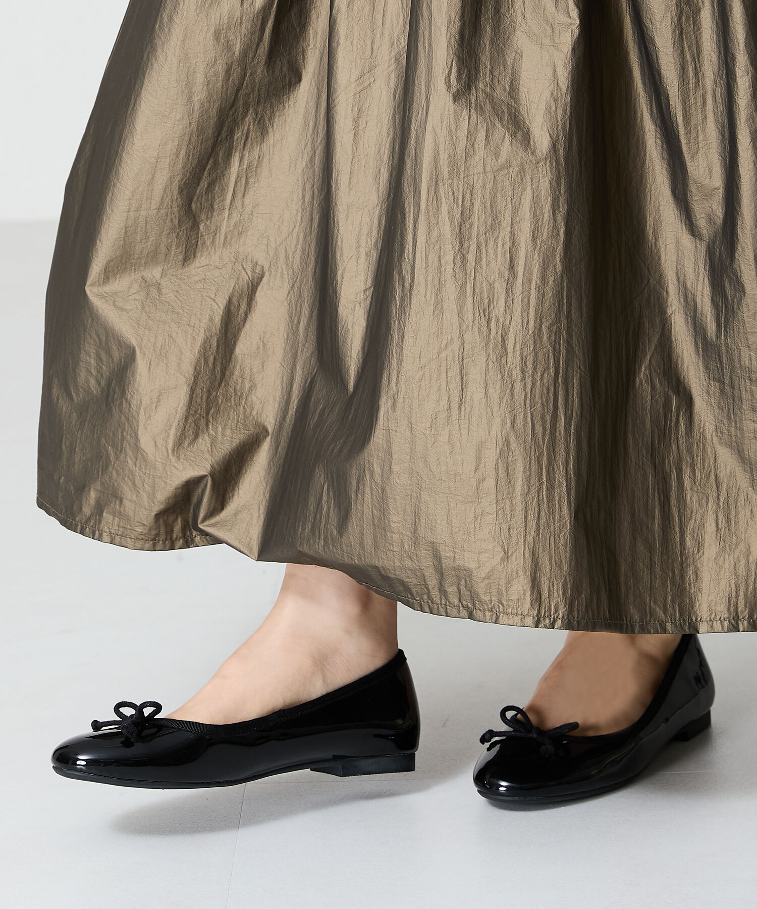 ORiental TRaffic「【 WEB限定 /累計7万足突破】 バレエシューズ /R-4006 パンプス フラット 厚手クッション エナメル」|パンプス|