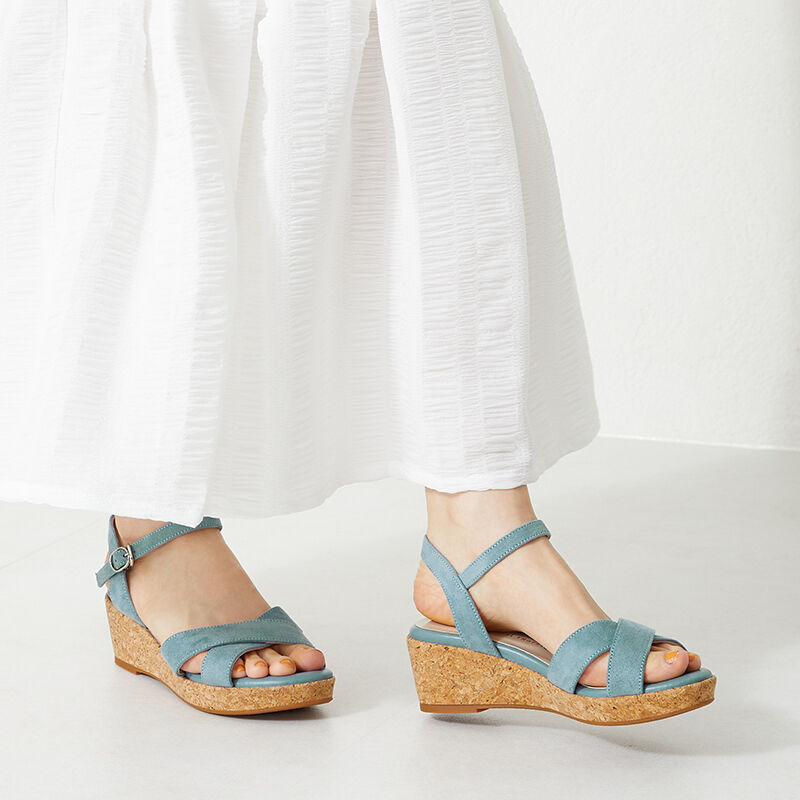 WA Oriental TRaffic「【アウトレット価格】クロスウエッジサンダル/32208」|パンプス|