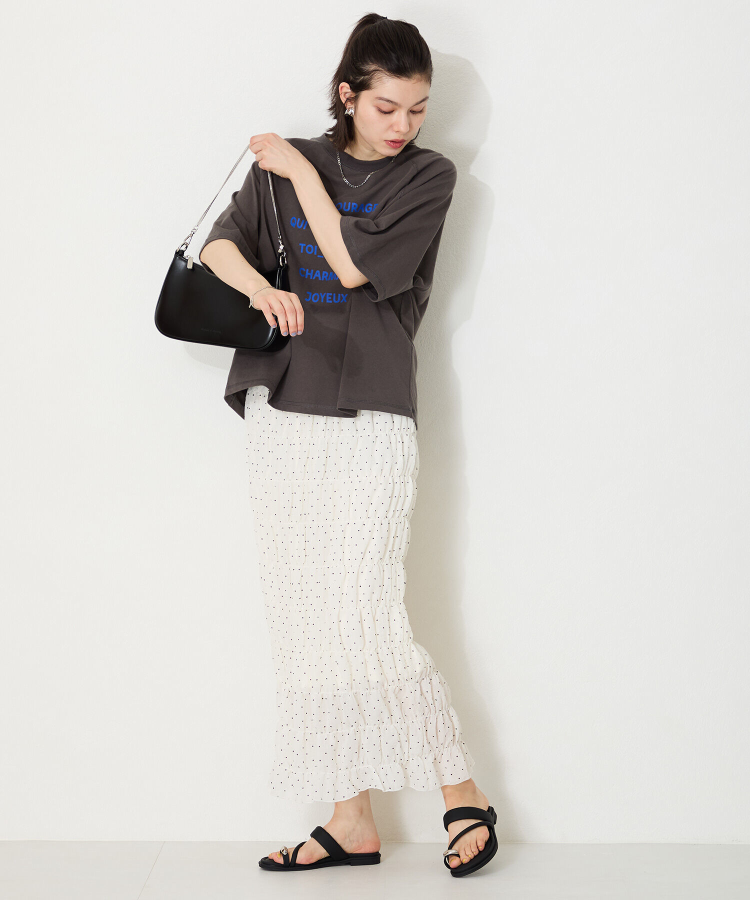 ORiental TRaffic「メタルパーツ&times;パデットベルトトングサンダル/51238 トレンド 人気 再入荷」|サンダル|