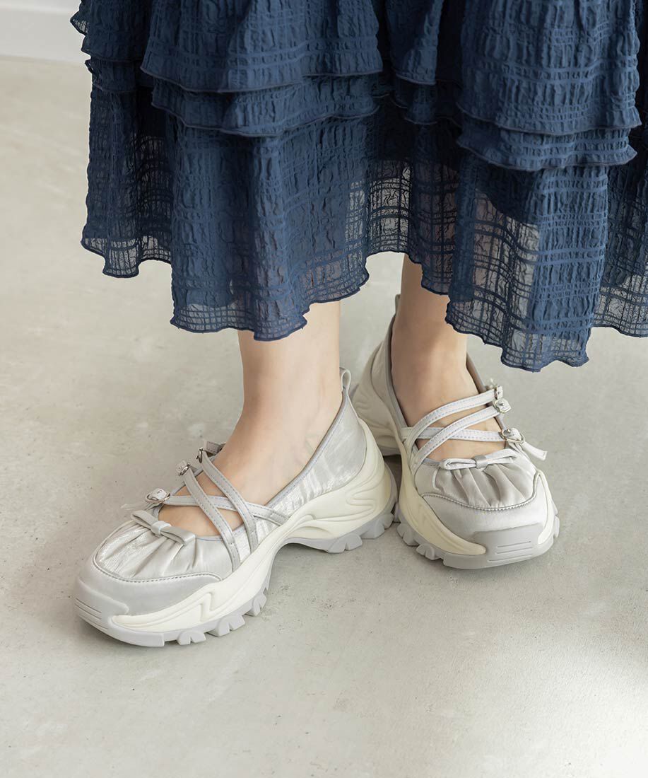  「ボリュームソールクロスベルトスニーカー」|スニーカー|グレー