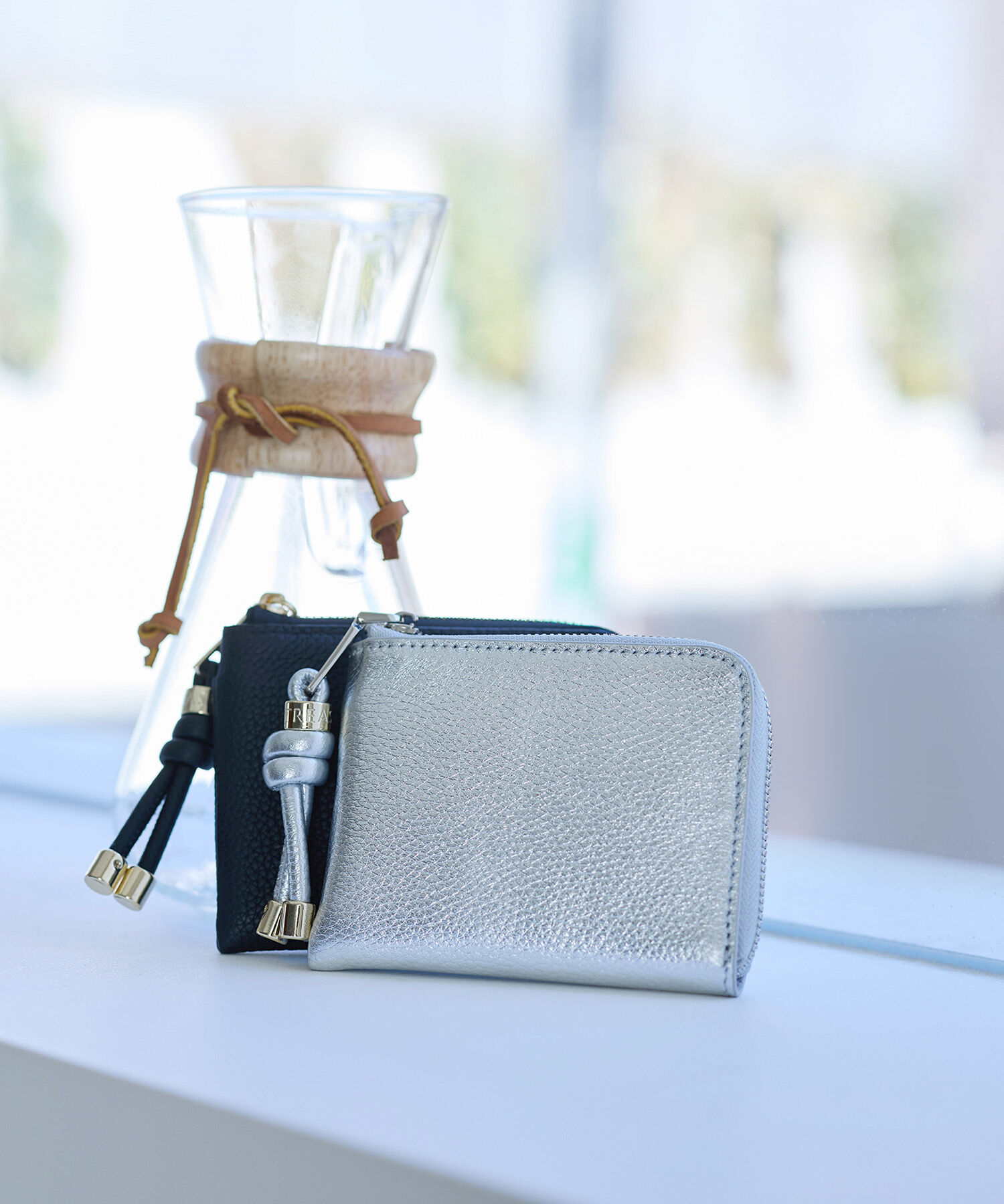 TOPKAPI TREASURE「【TREASURE TOPKAPI】シュリンクレザー Lファスナー ミニ 財布」|財布|シルバー