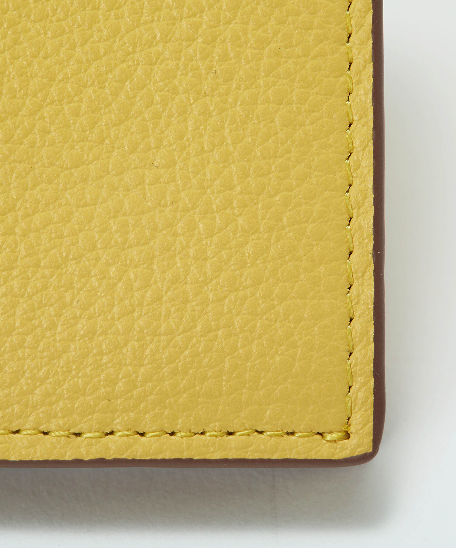 TOPKAPI TREASURE「【TREASURE TOPKAPI】ソフトレザー ベルトデザイン 二つ折り財布」|財布|