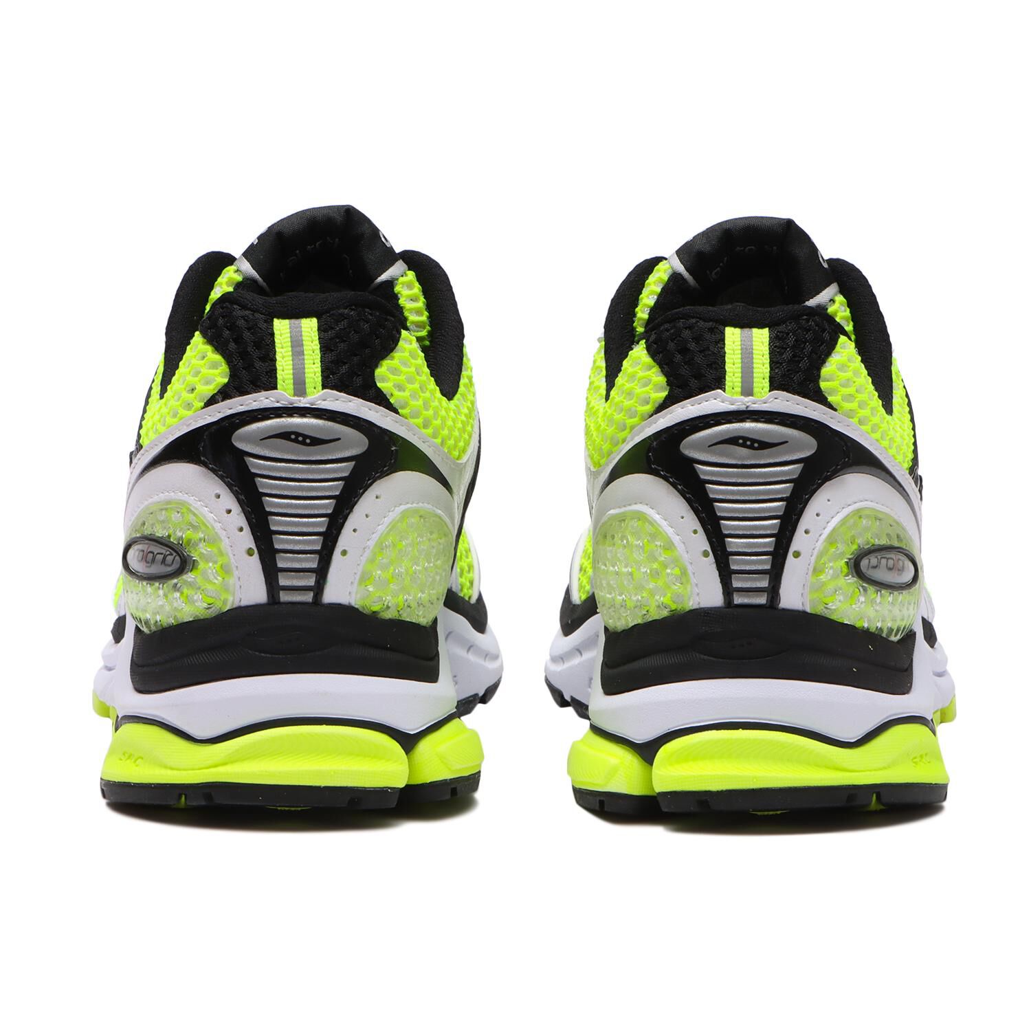 saucony「【SAUCONY】PROGRID TRIUMPH 4」|スニーカー|