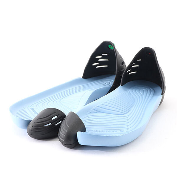  「JUNGLE  【　BODY&times;INSOLE　Black&times;L.Blue】」|サンダル|Black&times;L.Blue