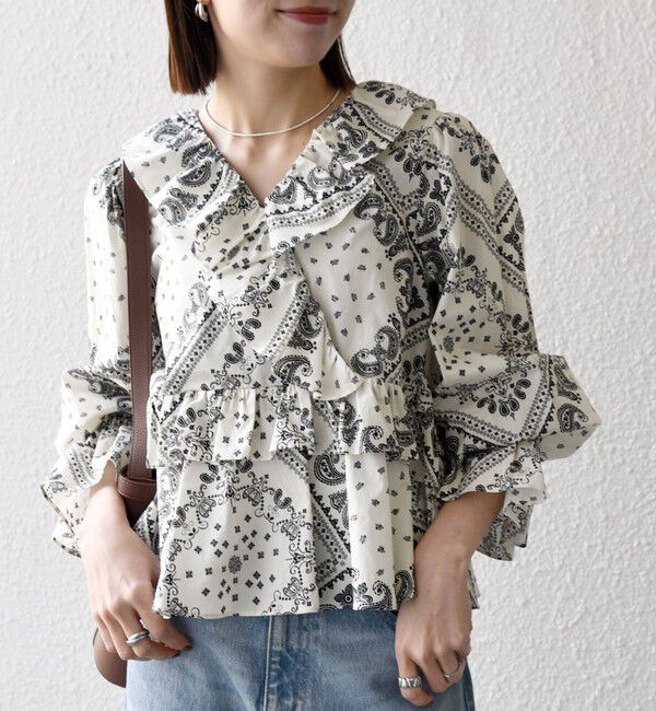 SHIPS any「SHIPS any:〈洗濯機可能〉バンダナ プリント カシュクール フリル ブラウス」|シャツ・ブラウス|