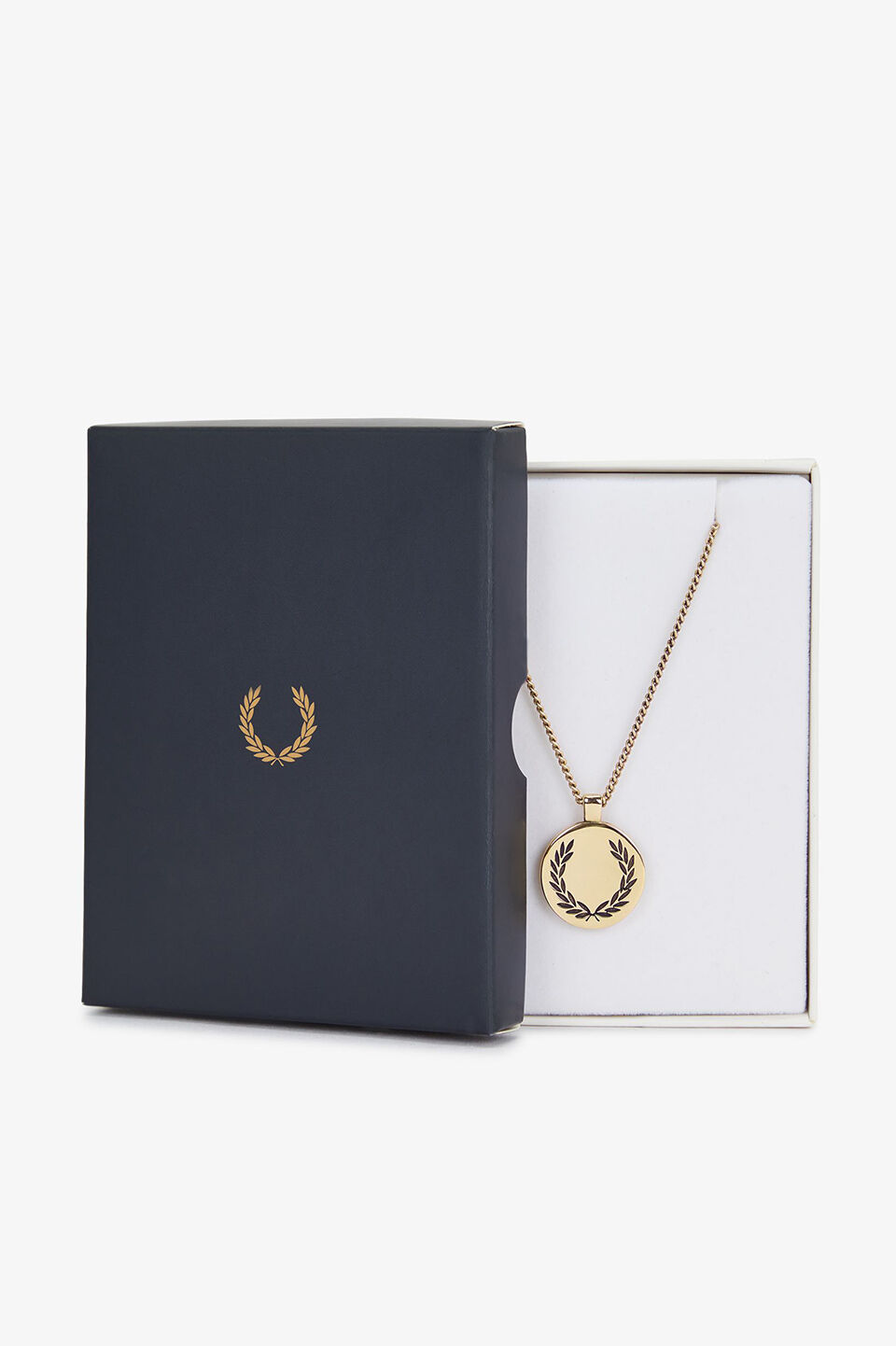 FRED PERRY 「Laurel Wreath Pendant Necklace」|ネックレス|
