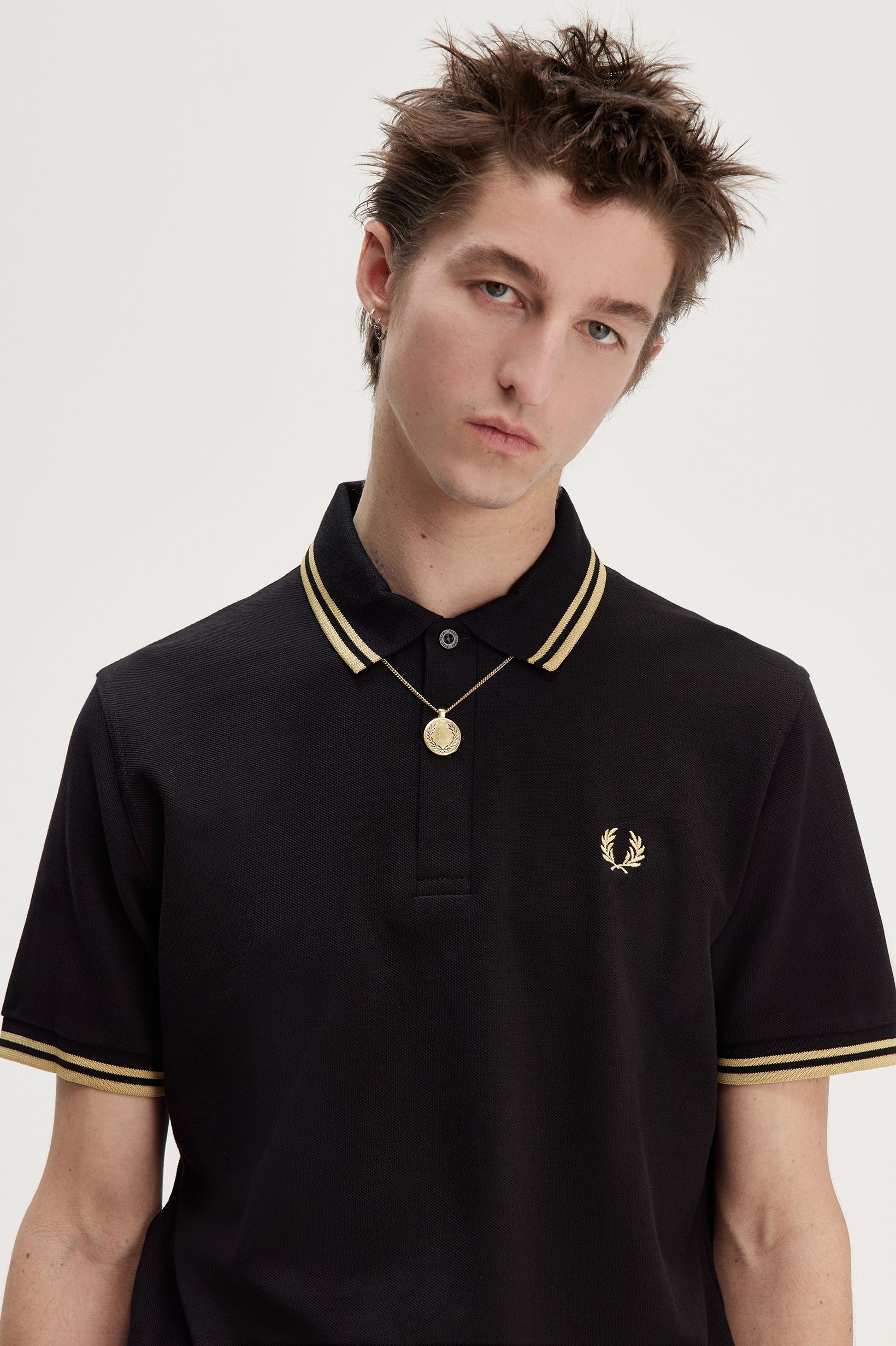 FRED PERRY 「Laurel Wreath Pendant Necklace」|ネックレス|