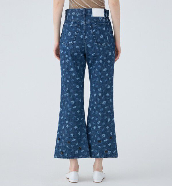 MACPHEE「フラワーレーザー プリントデニム フレアパンツ」|デニム|