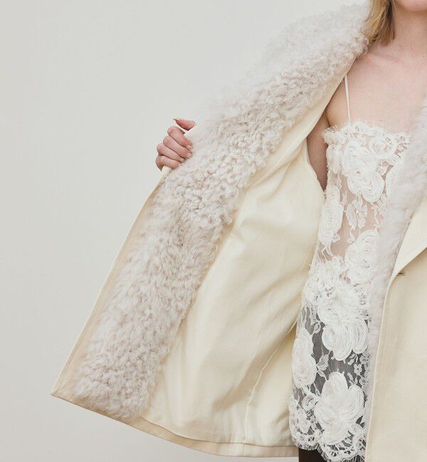 DES PRES「コットンサテン ムートンカラーコート」|トレンチコート|