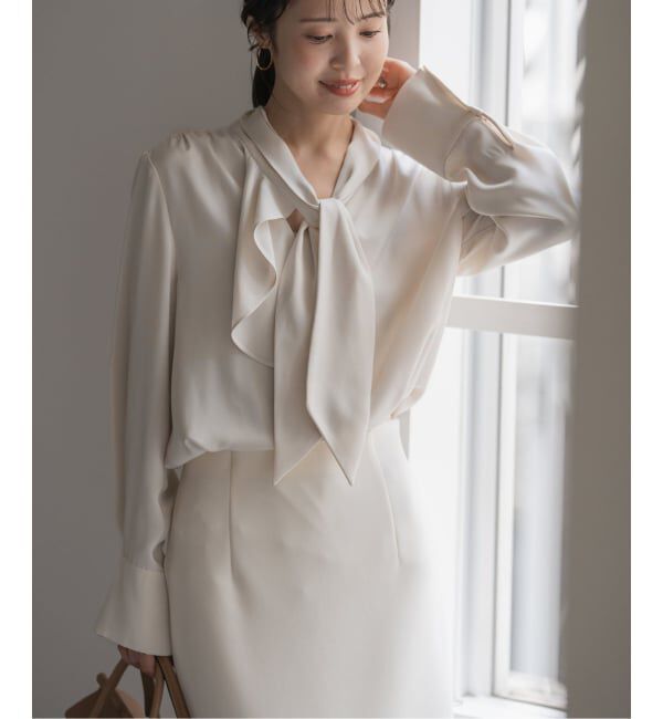 NOBLE「《WEB＆日本橋店限定・追加》ロイヤルサテンボウタイブラウス」|シャツ・ブラウス|ナチュラル
