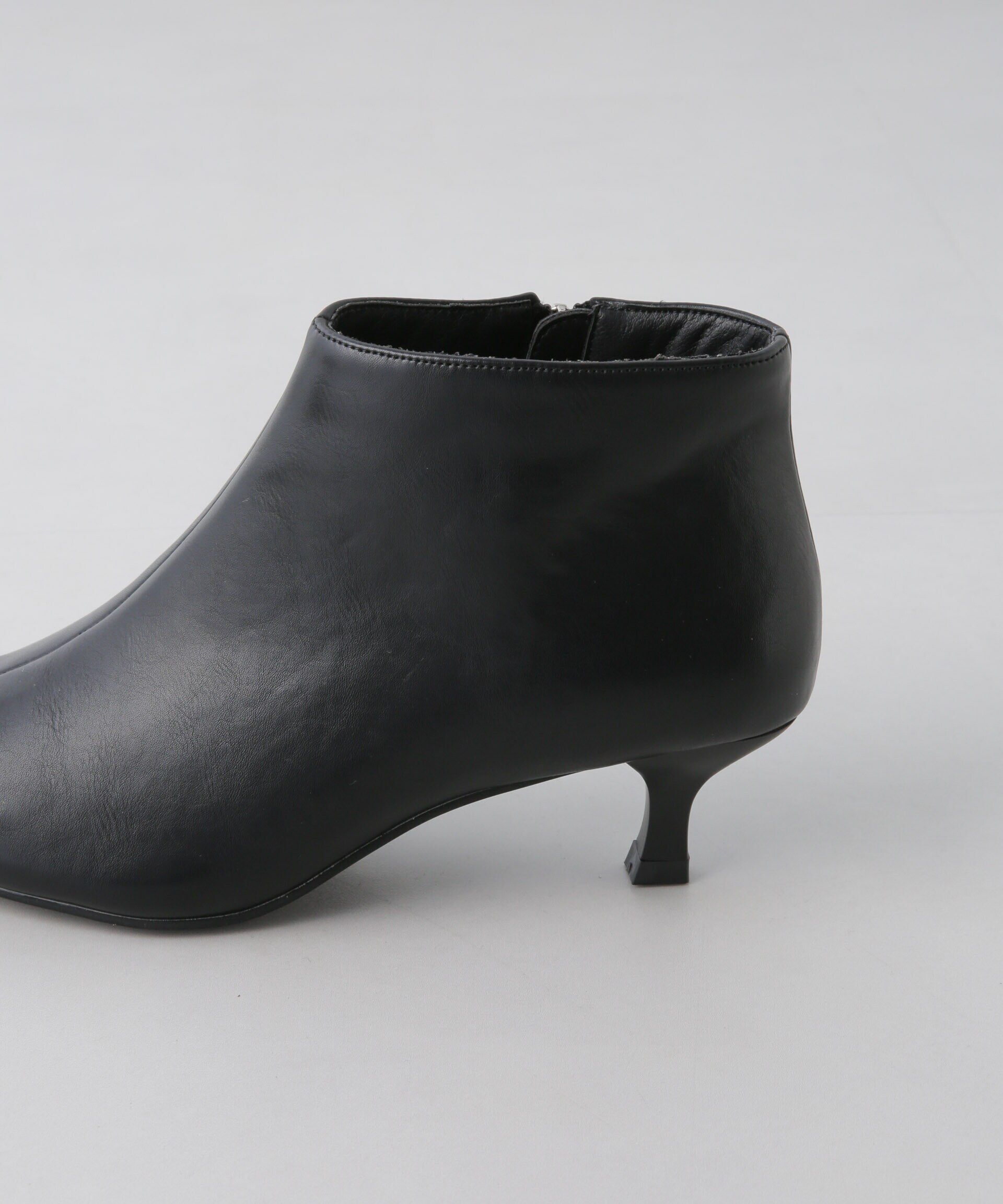 nano･universe「ポインテッドショートブーツ」|ショートブーツ|