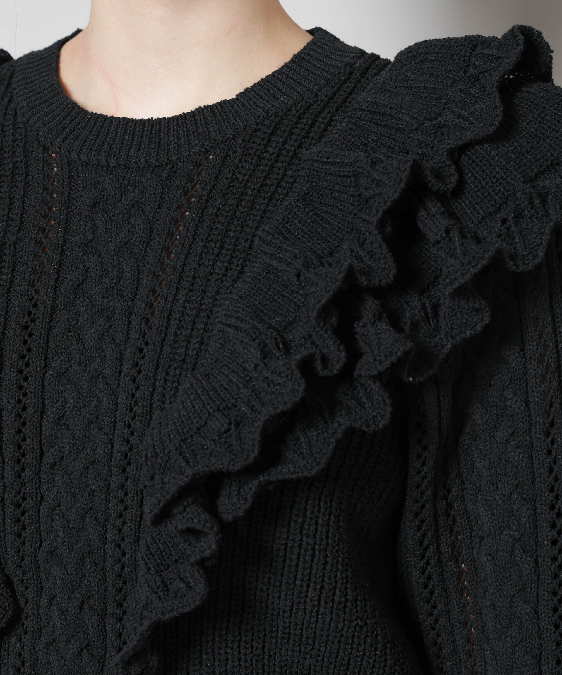 nano･universe「フリルケーブルニットプルオーバー」|ニット・セーター|