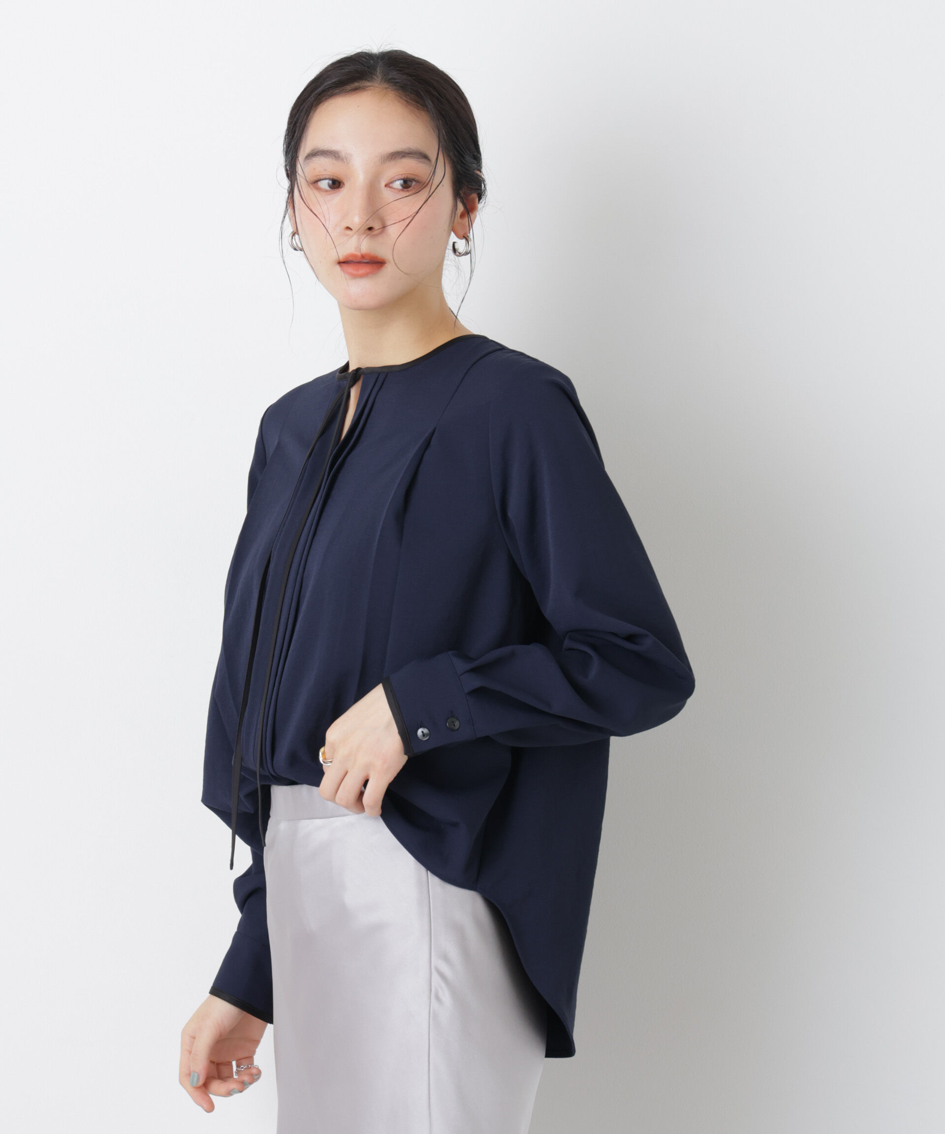 nano･universe「タックリボンブラウス」|シャツ・ブラウス|