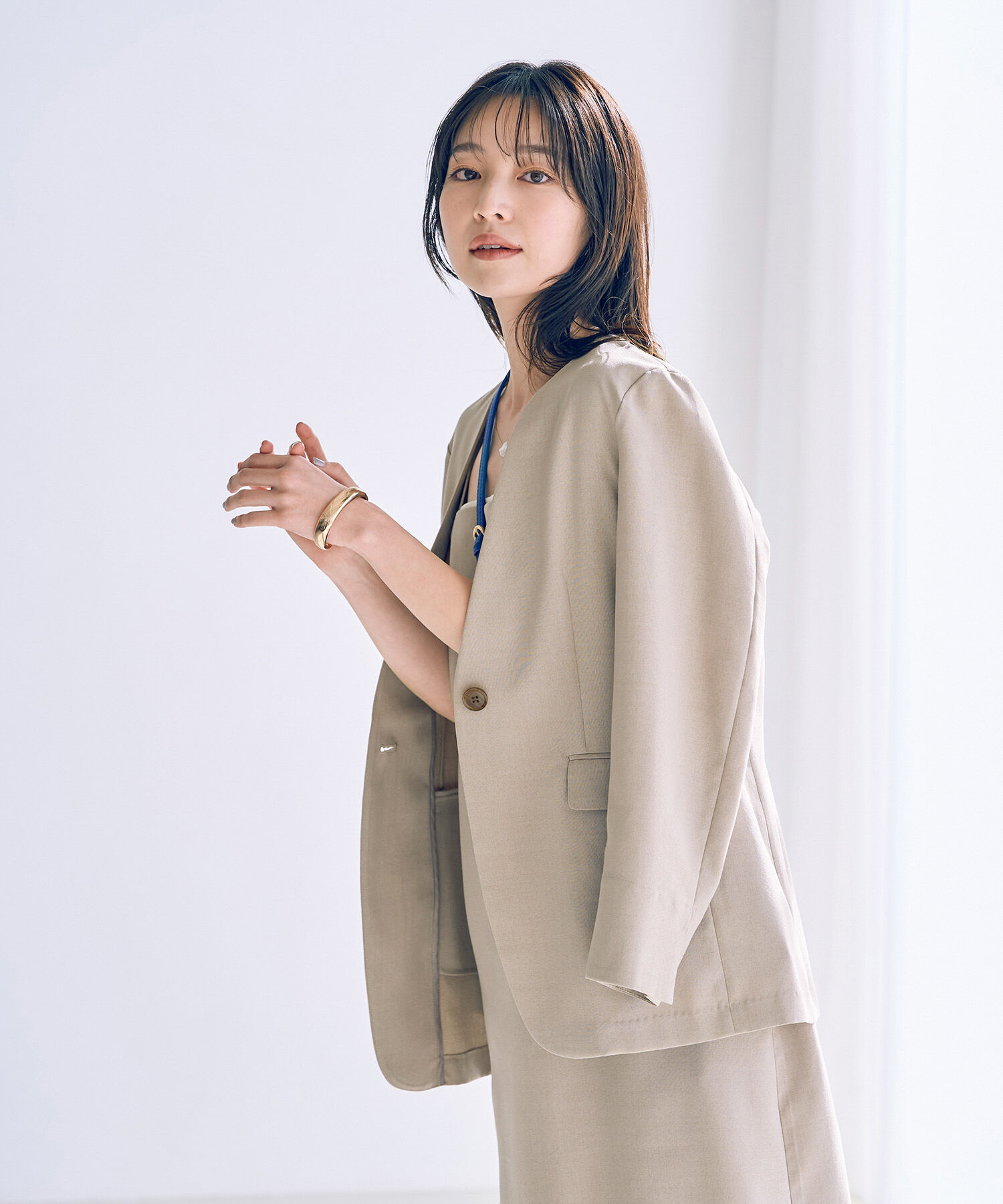 VIS「【洗える・接触冷感】美easyノーカラーVネックジャケット【セットアップ対応】」|ノーカラージャケット|