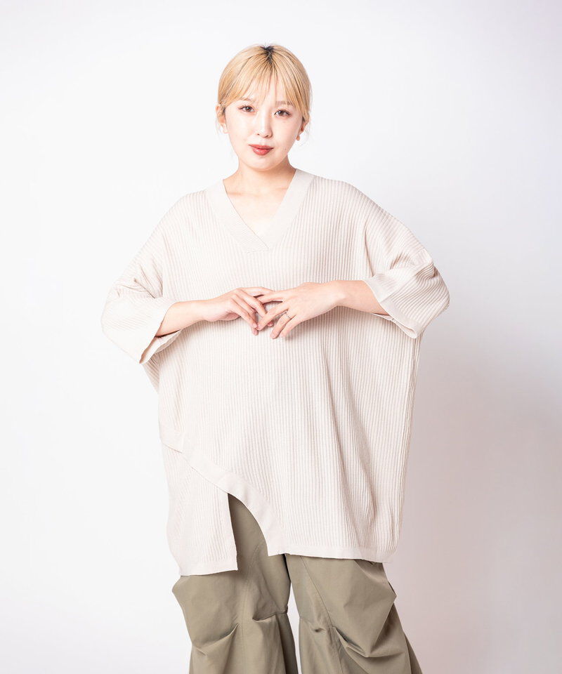  「Vネックニットプルオーバー」|ニット・セーター|