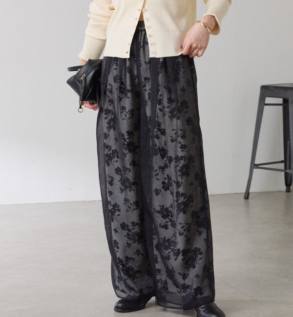  「シアーレイヤードフラワー柄パンツ」|チノ|ブラック