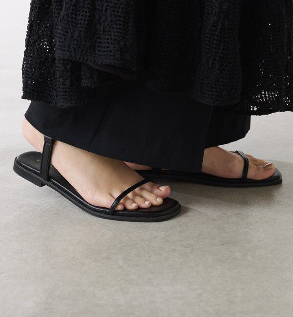  「【PAPILLONNER/パピヨネ】フラットスクエアサンダル」|その他|