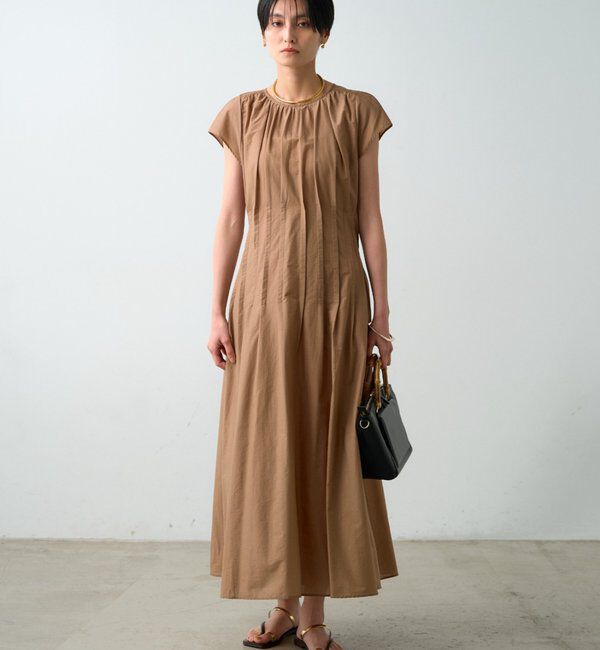 「タックフレアワンピース」|ワンピース|キャメル