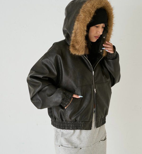  「【2way/ファー取り外し可能】ヴィンテージライクレザーファーフードブルゾン」|ブルゾン・スタジャン|