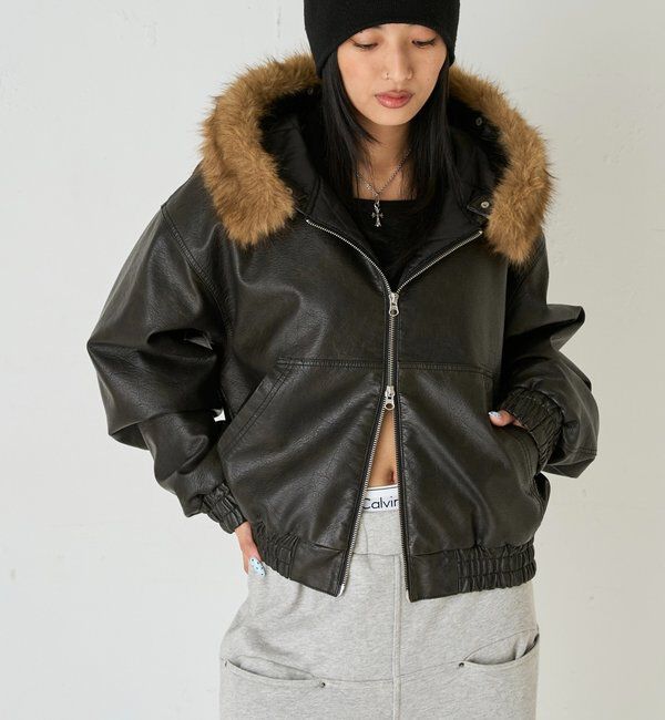  「【2way/ファー取り外し可能】ヴィンテージライクレザーファーフードブルゾン」|ブルゾン・スタジャン|