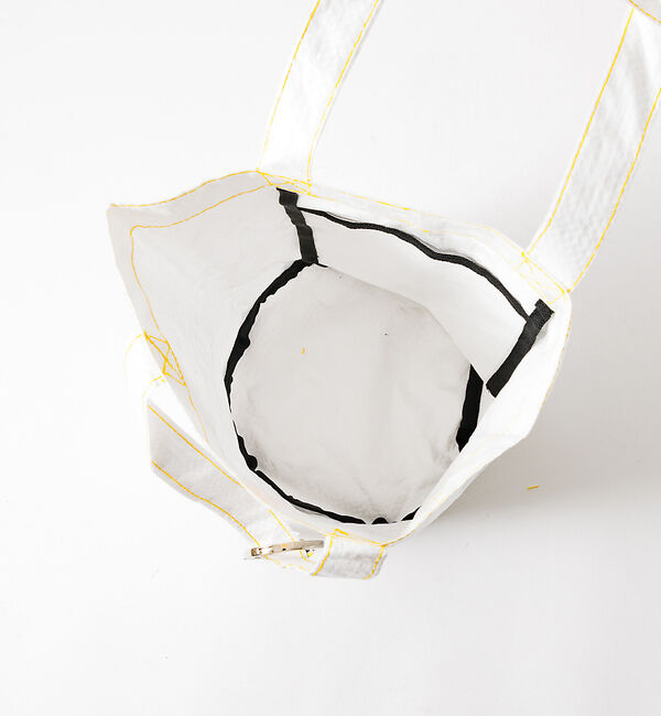 ABAHOUSE「【THAILAND MADE／タイランド メイド】チャーム付き縦型トートバッグM」|トートバッグ|