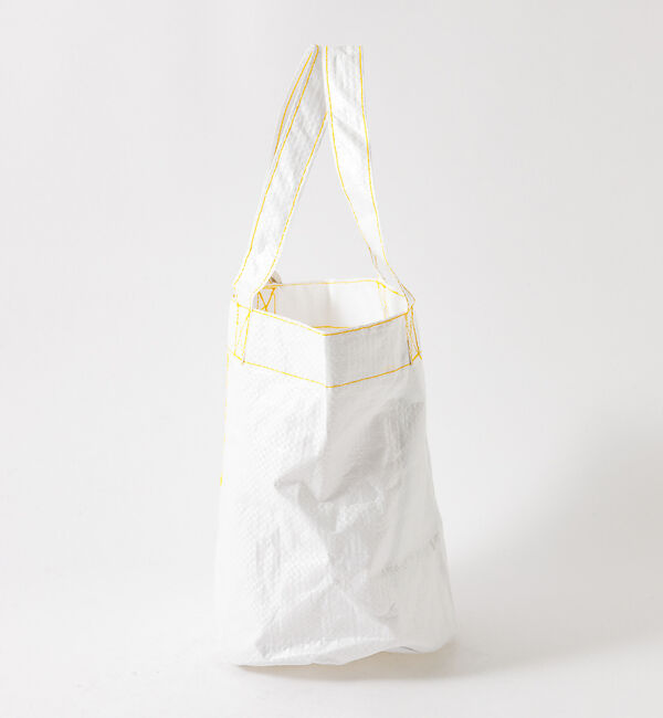 ABAHOUSE「【THAILAND MADE／タイランド メイド】チャーム付き縦型トートバッグM」|トートバッグ|