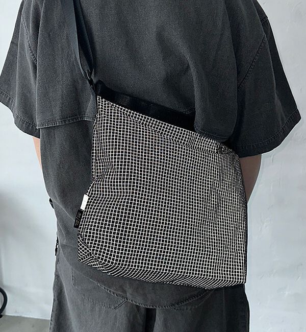 ABAHOUSE「【WEEKEND(ER)/ウィークエンダー】REF/RIP SHOULDER/レ」|ショルダー・メッセンジャー|