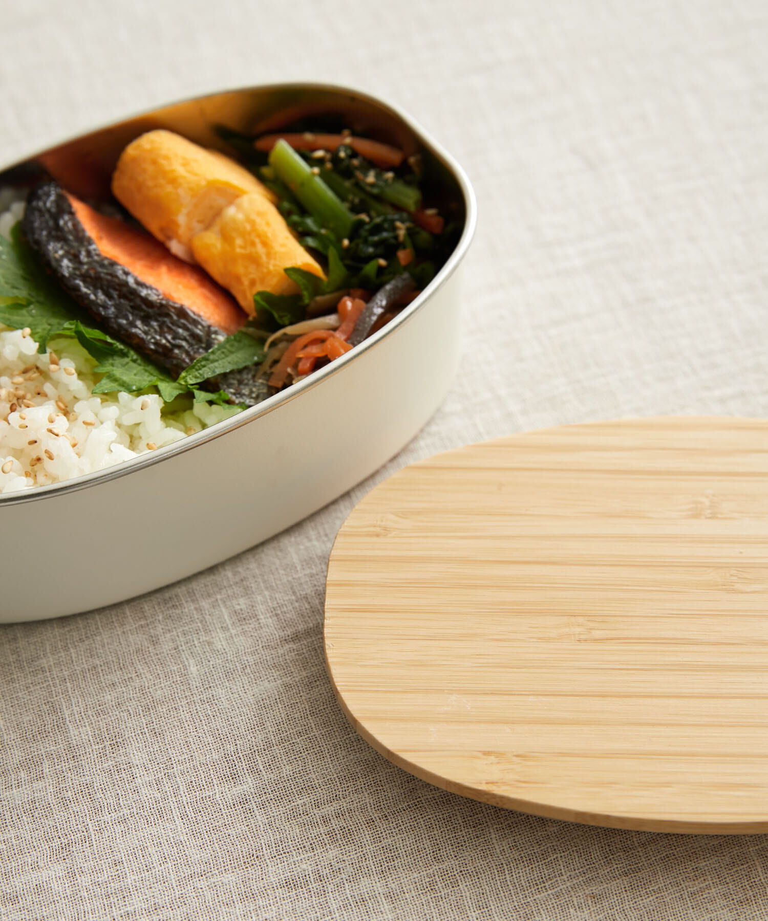 URBAN RESEARCH DOORS「NONOJI　ステンレスランチボックス オーバル」|食器・キッチングッズ|