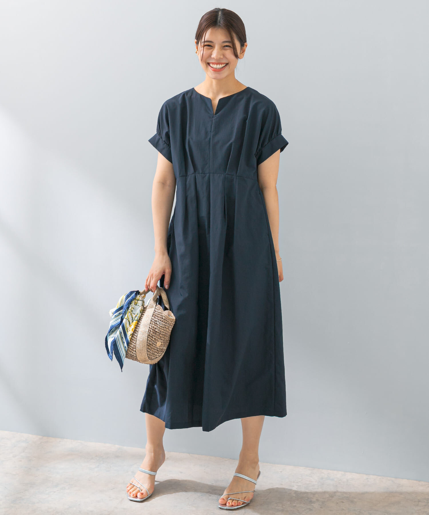 URBAN RESEARCH ROSSO「F by ROSSO　撥水ウエストマークドルマンワンピース」|ワンピース|ネイビー