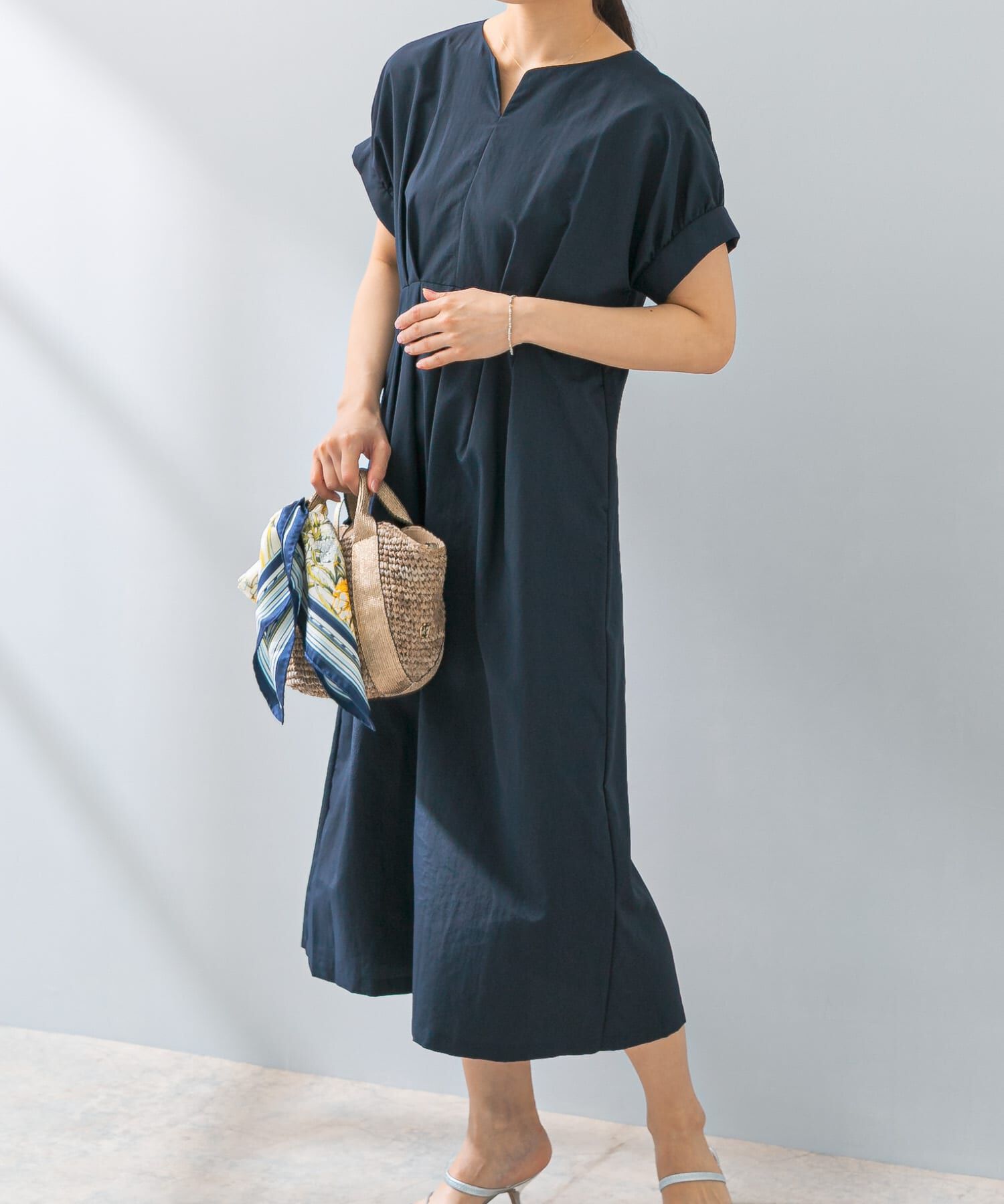 URBAN RESEARCH ROSSO「F by ROSSO　撥水ウエストマークドルマンワンピース」|ワンピース|