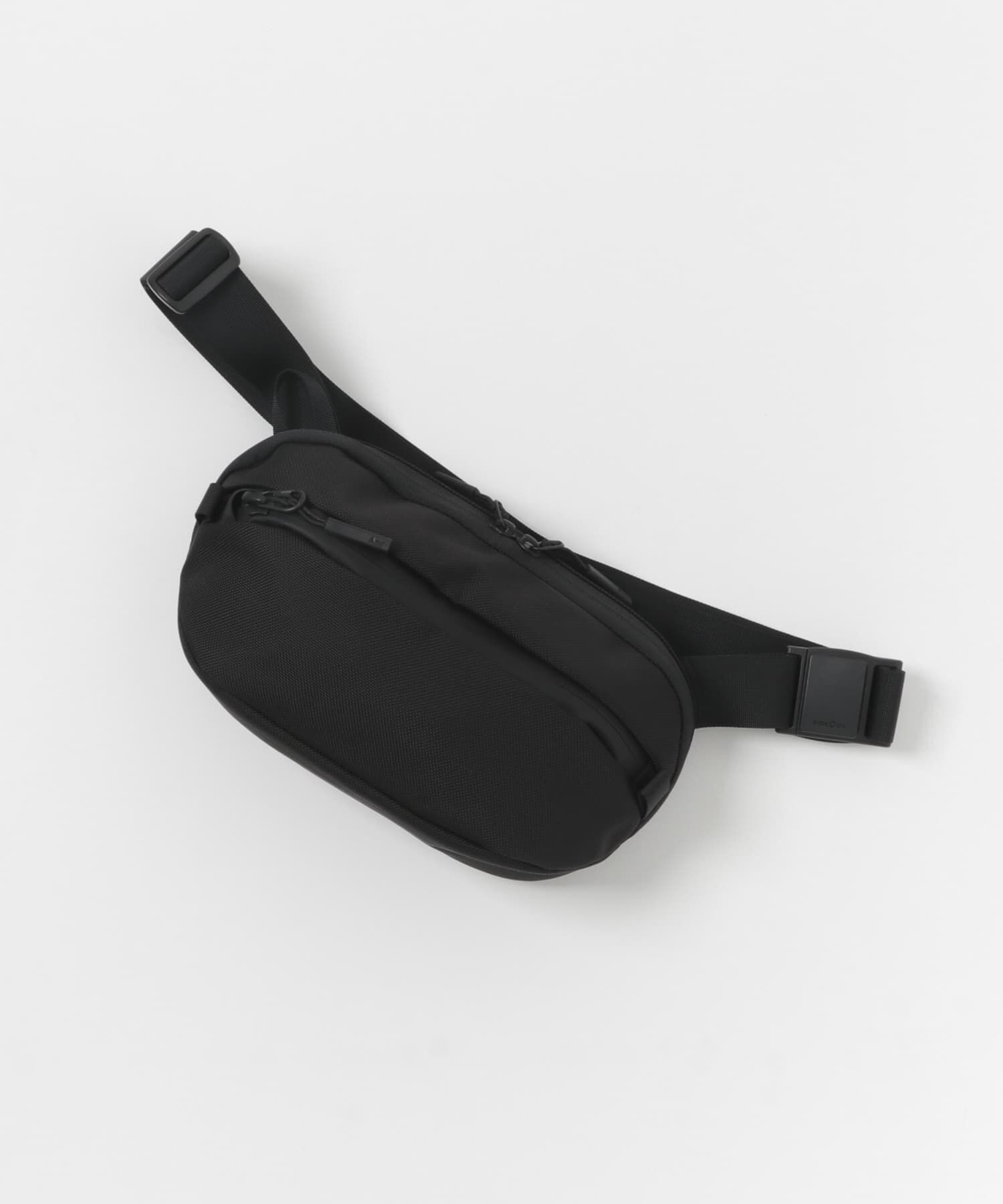 URBAN RESEARCH「Aer　Day Sling3」|ポーチ|ブラック