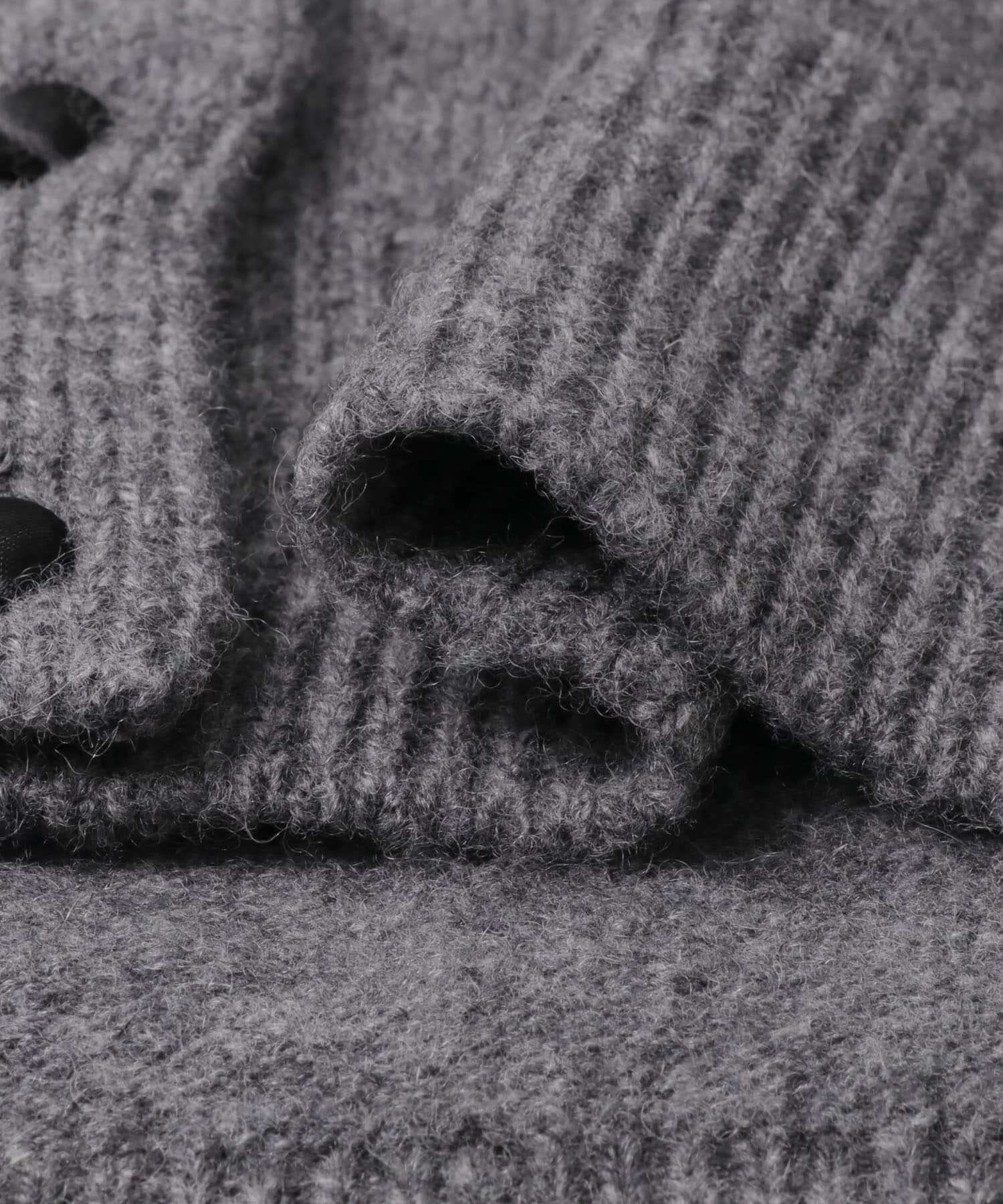 URBAN RESEARCH DOORS「ウールサテン釦コンパクトカーディガン」|カーディガン|