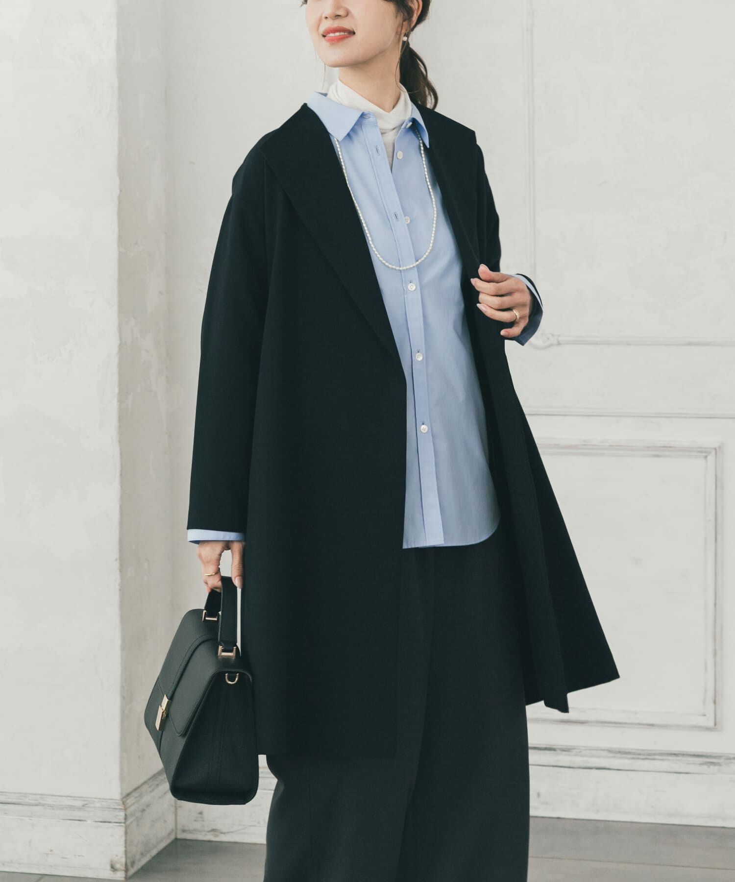 URBAN RESEARCH DOORS「『WEB限定』ダブルクロスガウンコート」|ノーカラーコート|