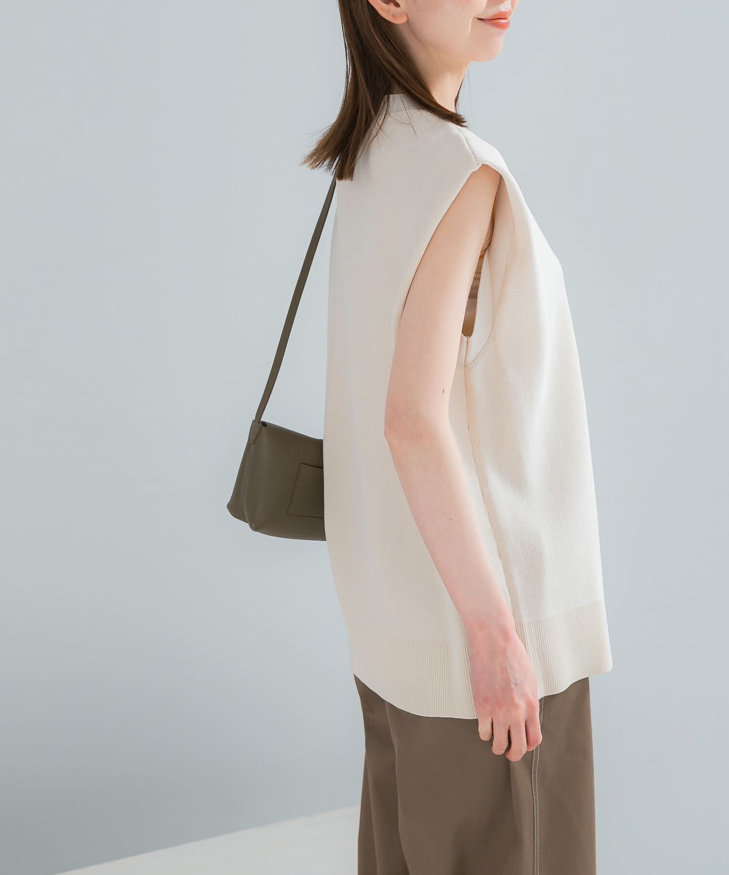 URBAN RESEARCH ROSSO「ショルダータックニットベスト」|ベスト・ジレ|