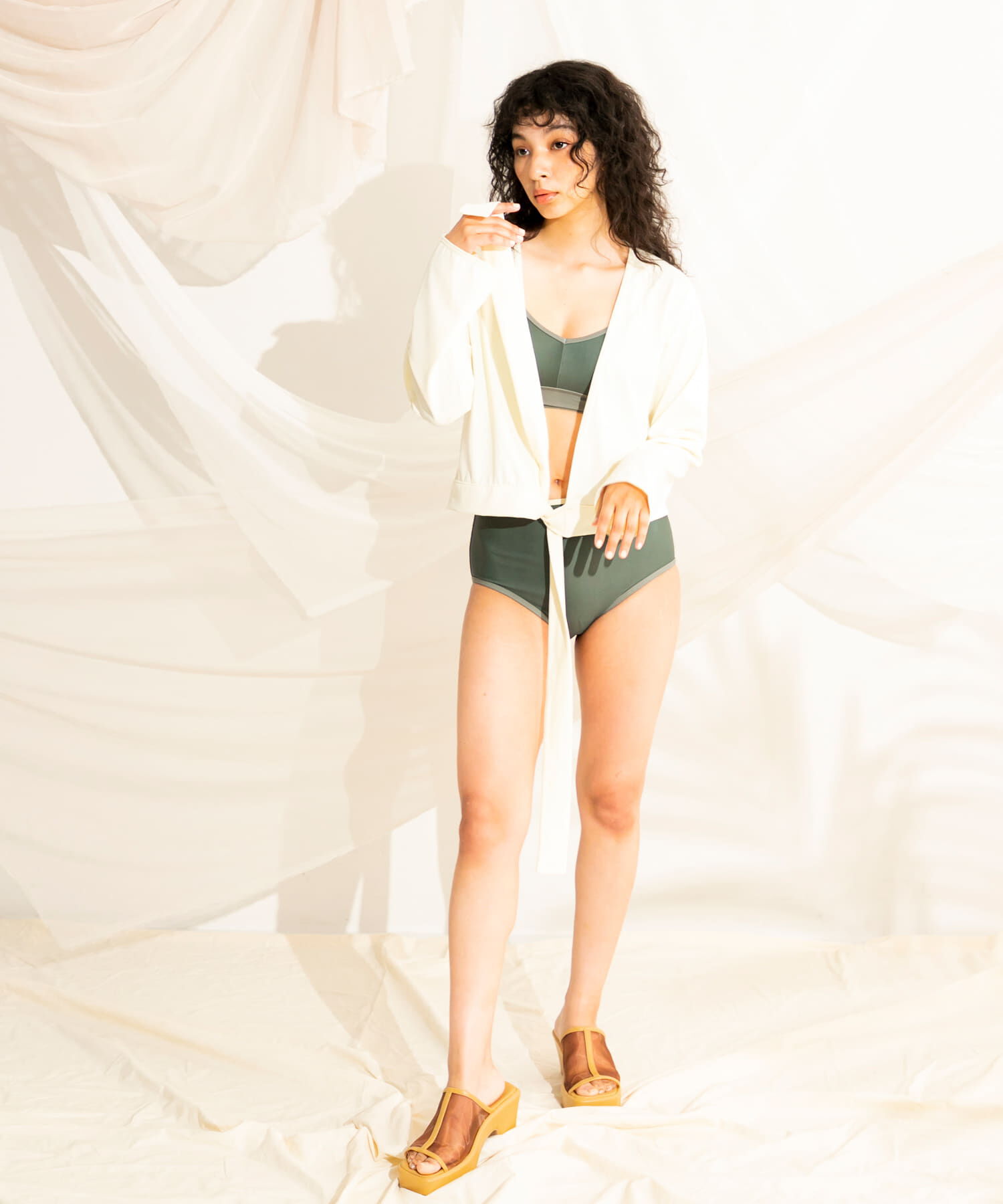 SENSE OF PLACE by URBAN RESEARCH「ショートガウンラッシュガード」|ビキニ|