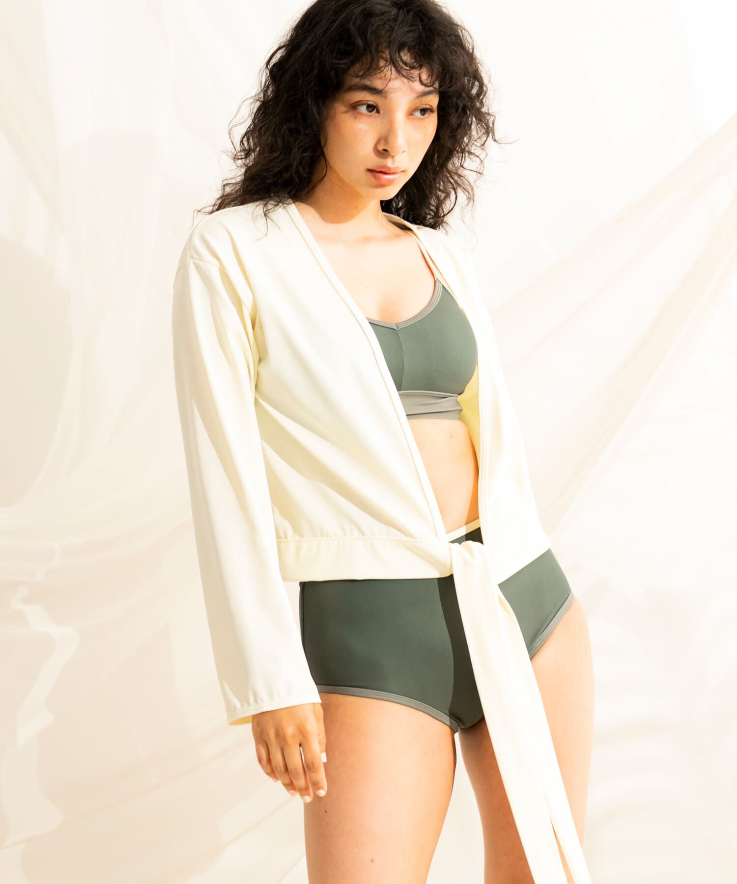 SENSE OF PLACE by URBAN RESEARCH「ショートガウンラッシュガード」|ビキニ|