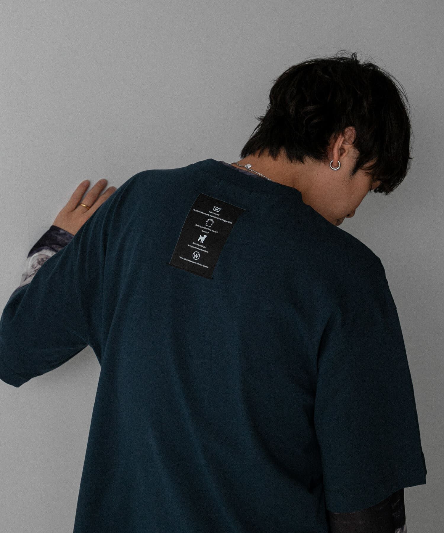 SENSE OF PLACE by URBAN RESEARCH「『わたべ&times;SOP』キリカエデザインルーズグラフィックTシャツ」|Tシャツ・カットソー|