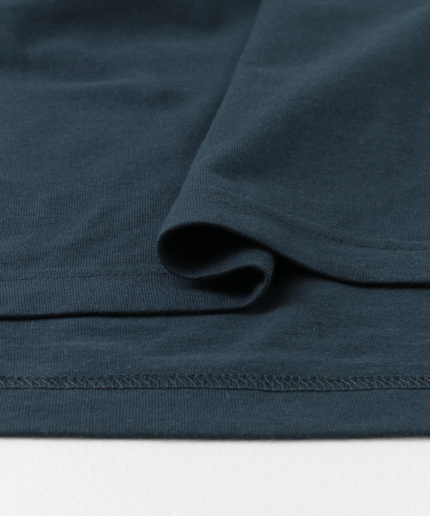 SENSE OF PLACE by URBAN RESEARCH「『わたべ&times;SOP』キリカエデザインルーズグラフィックTシャツ」|Tシャツ・カットソー|