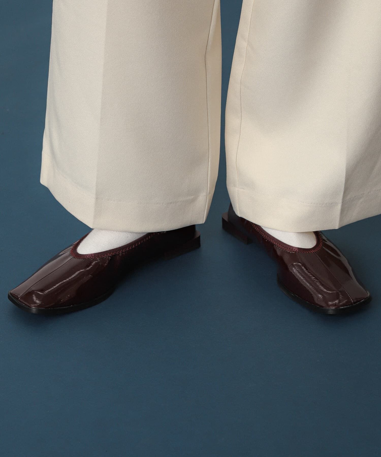 SENSE OF PLACE by URBAN RESEARCH「スクエアトゥフラットシューズ」|バレエシューズ|ボルドー