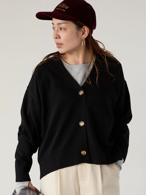 Lugnoncure「ソフトタッチニットVネックショートカーディガン」|カーディガン|ブラック